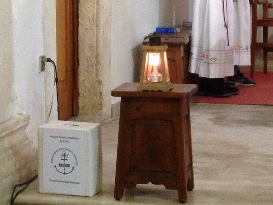 Betlehemsko svjetlo mira stiglo u Rožat
