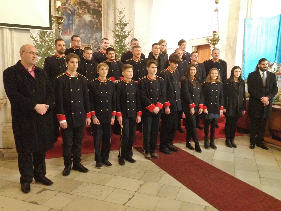 BOŽIĆNI KONCER GLAZBE KOMOLAC, 28. XII. 2018 U SAMOSTANU ROŽAT u 18,30 sati