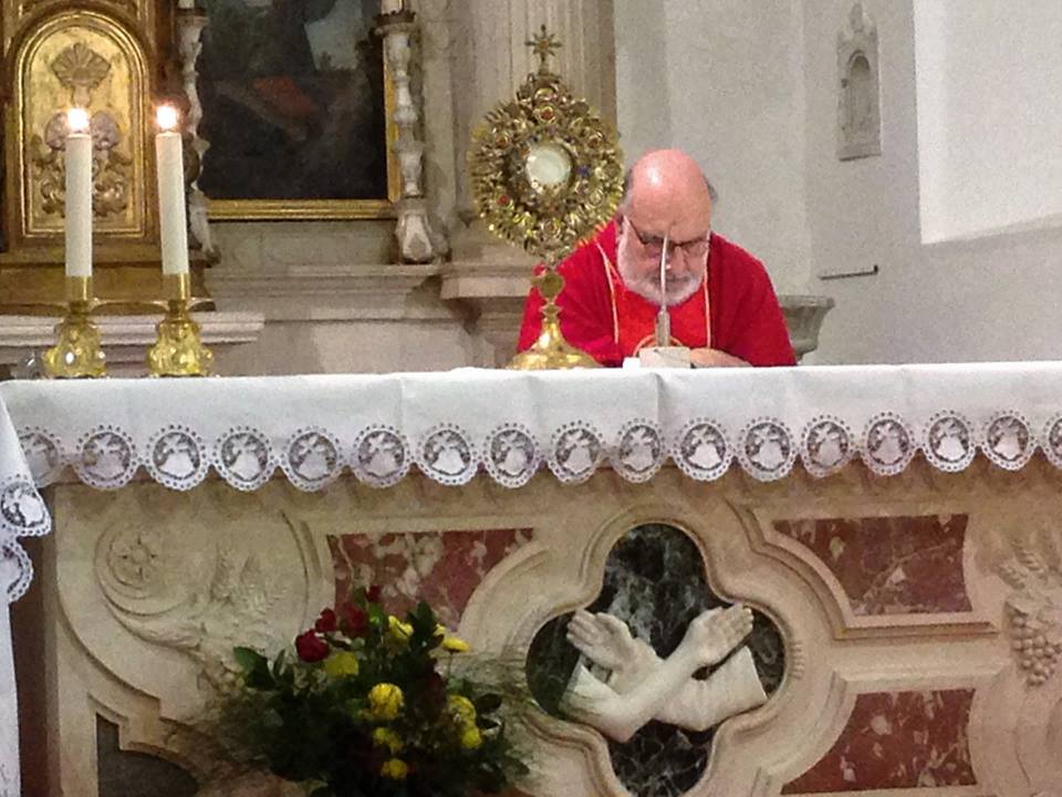 RROŽAT Pater Justo Lofeud u našoj župi predvodio klanjanje 22. siječnja 2019. u 18 sati.