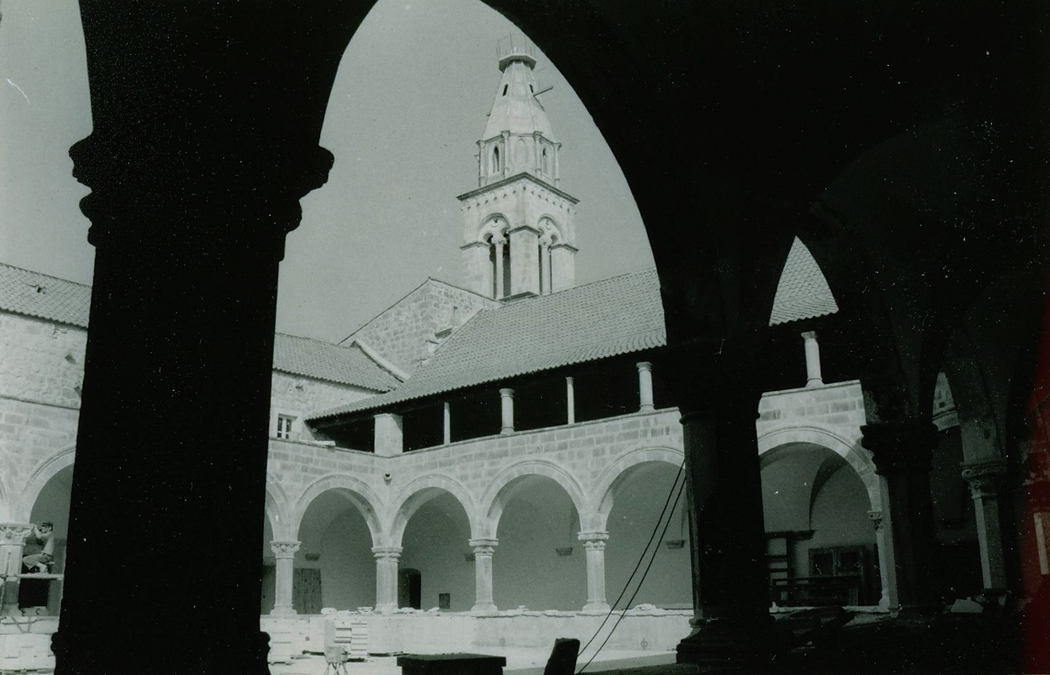Franjevački samostan Rožat 1982, i crkve u župi